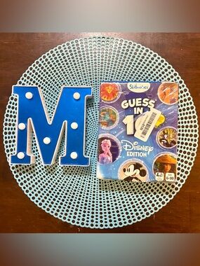 Skillmatics Guess In 10 Disney Edition Card Game NEW - Sealed
